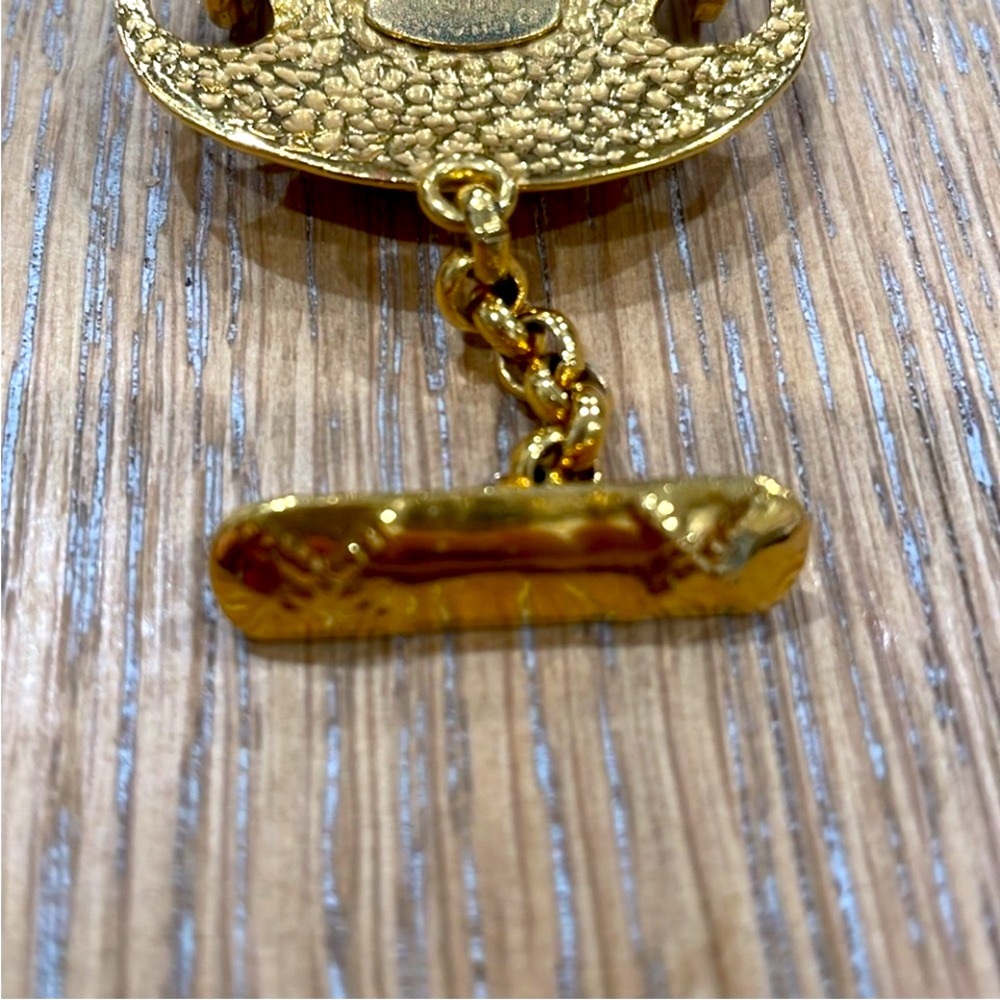 Chanel Gold Chain Link Bracelet - Picture 9 of 9